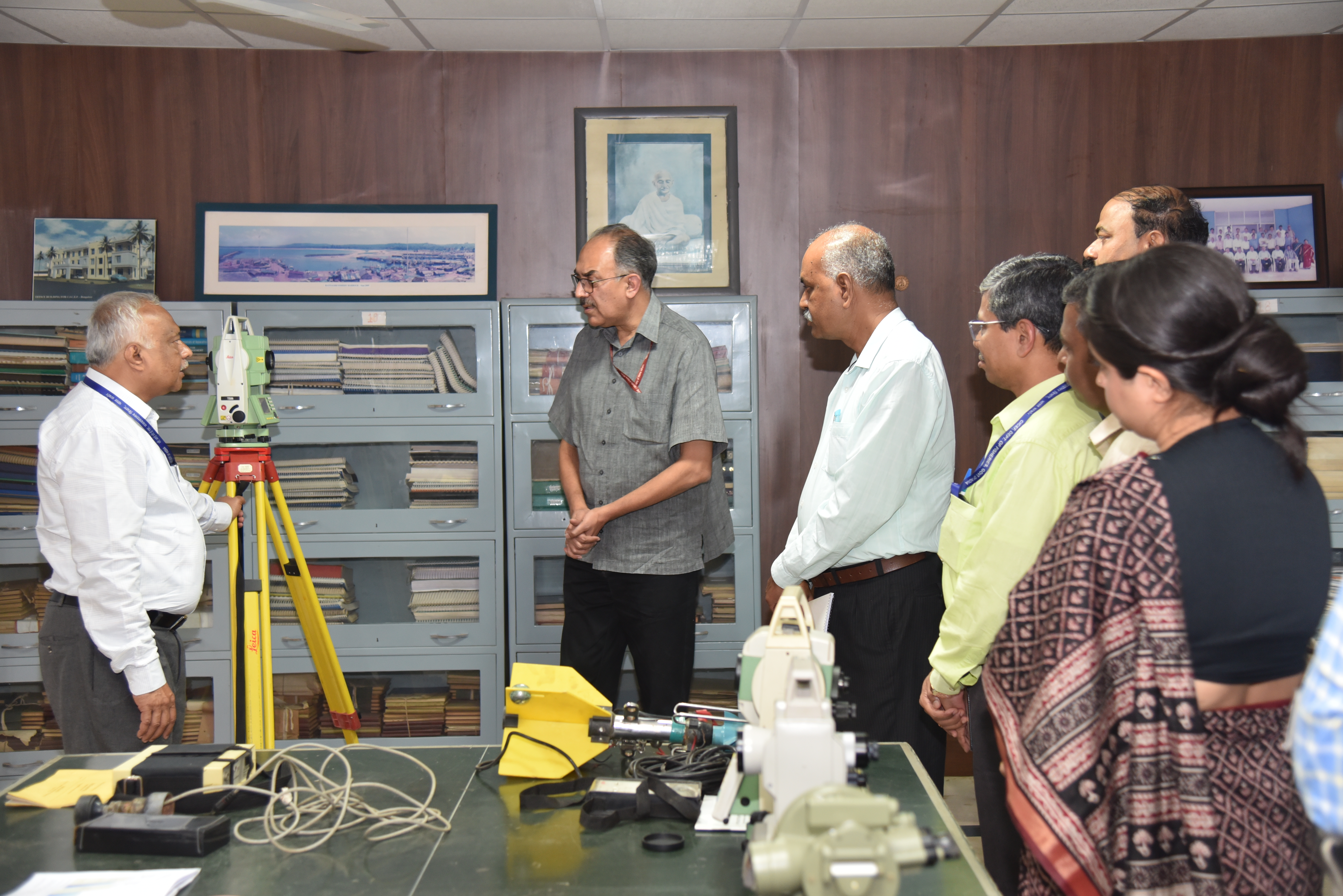 Union Secretary inspecting CICEF survey equipments